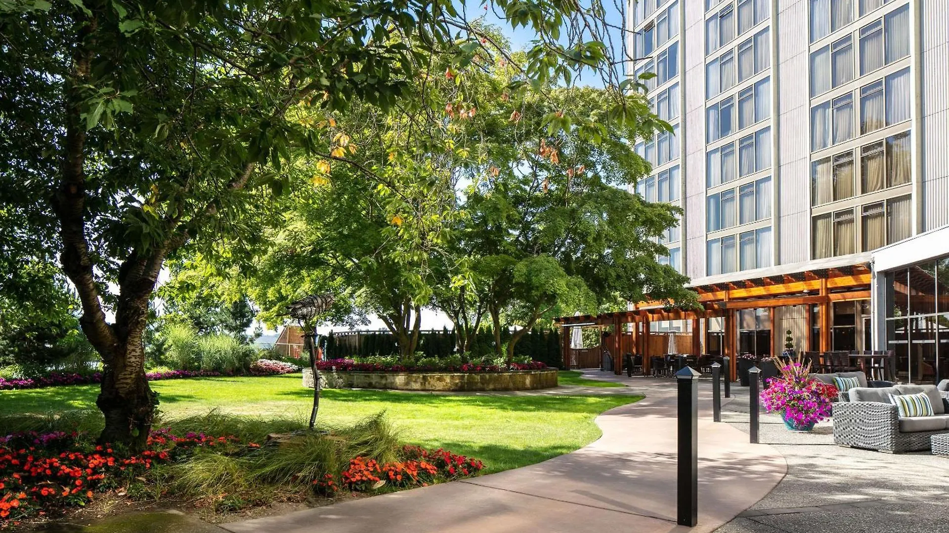 Radisson Blu Vancouver Airport Hotel & Marina Richmond 4*,  Canada