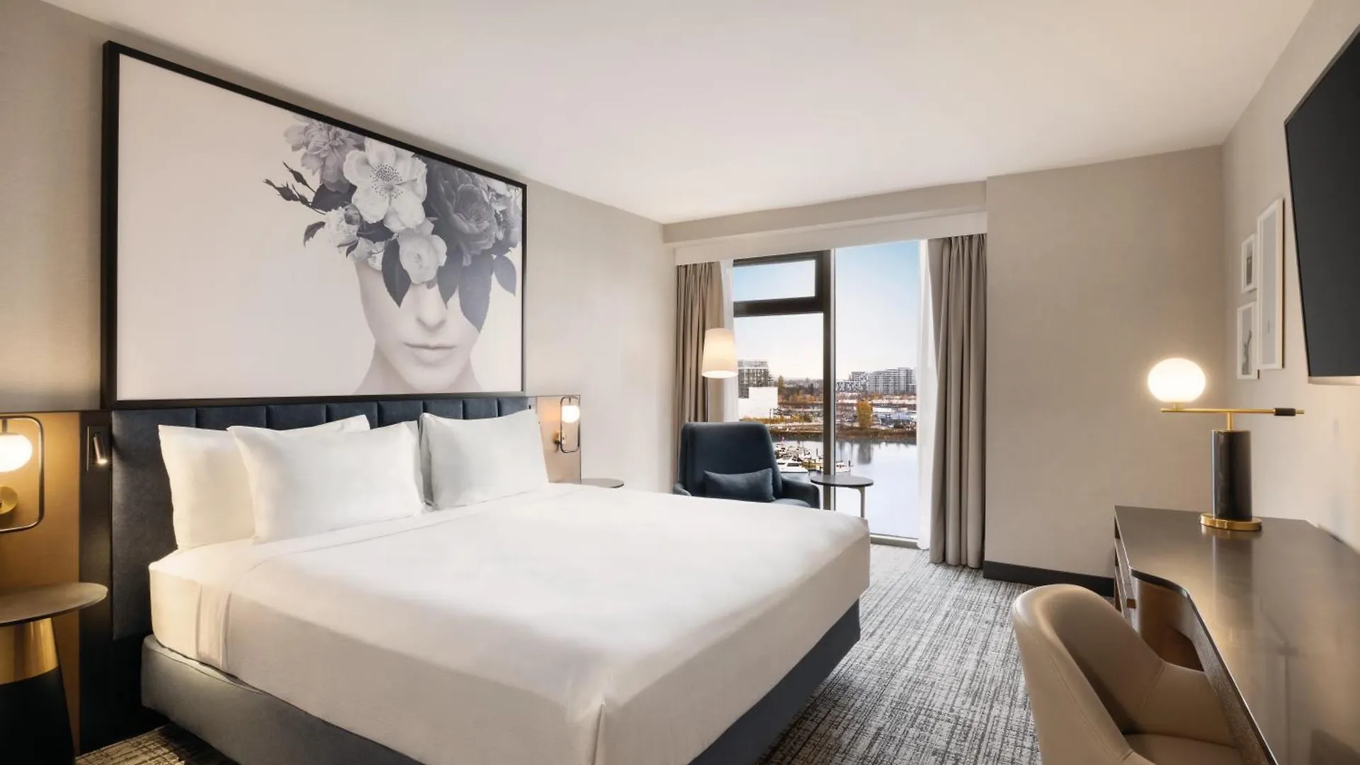 Pacific Gateway Hotel at Vancouver Airport Richmond