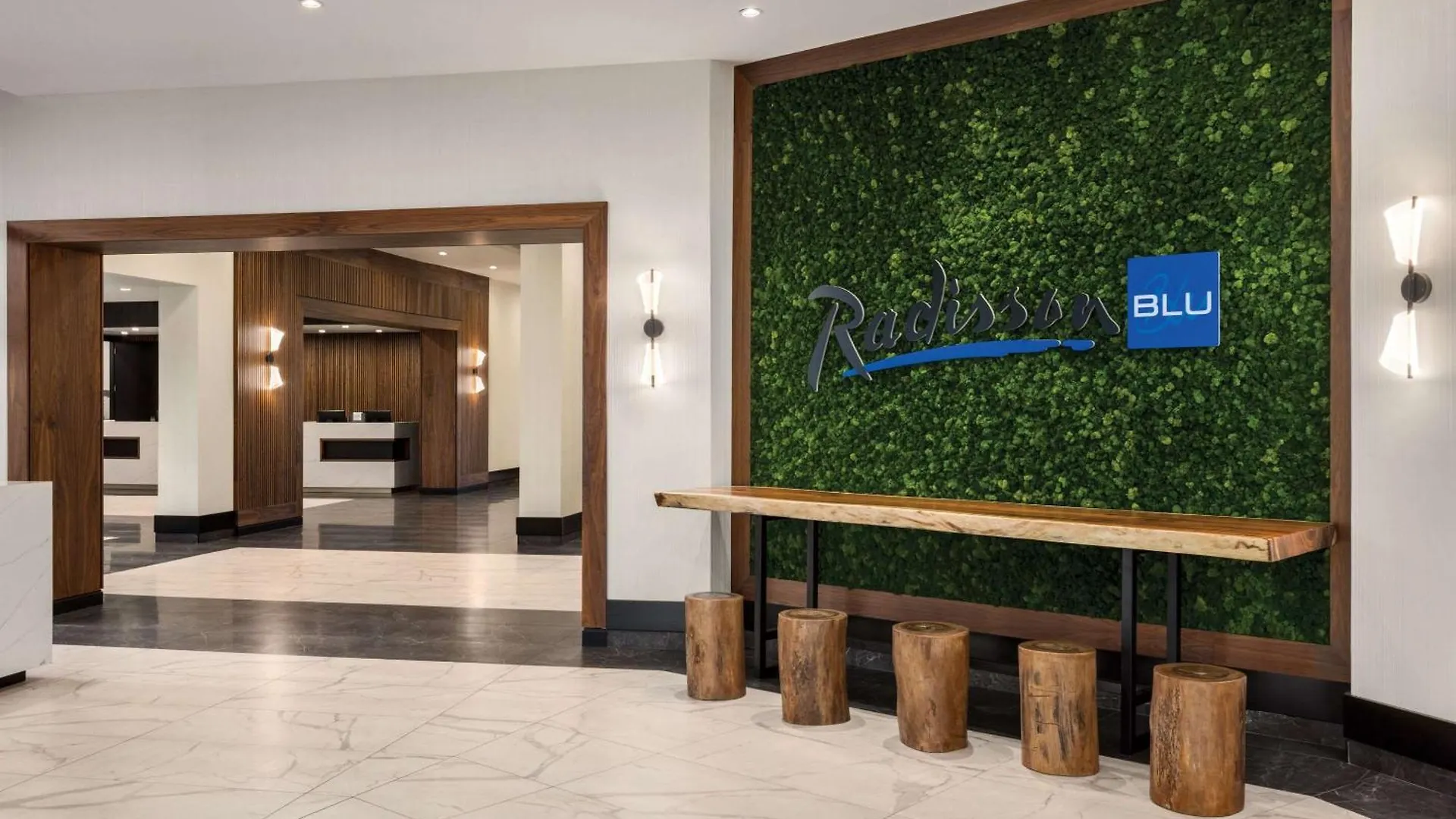 Pacific Gateway Hotel at Vancouver Airport Richmond