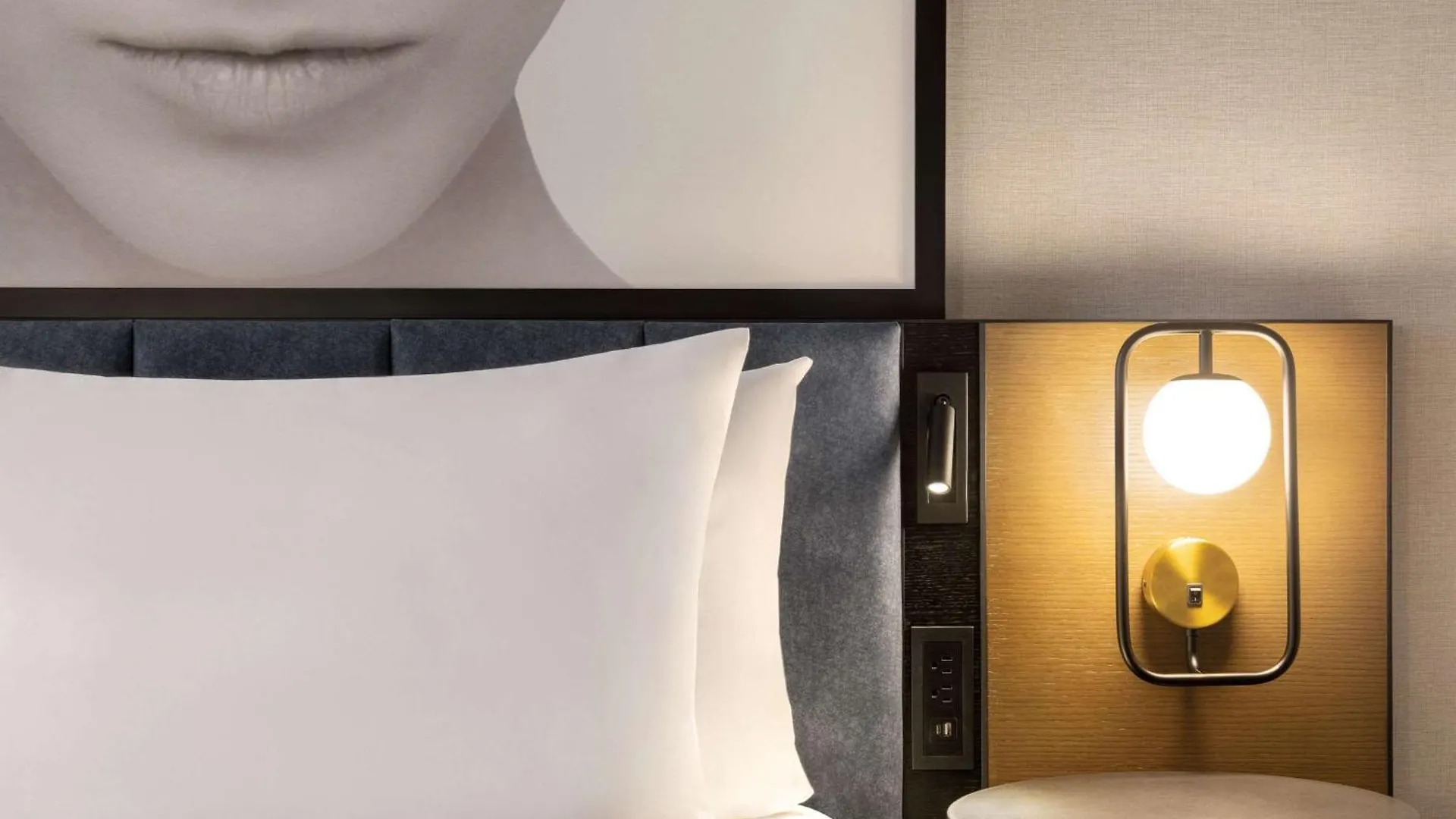 ****  Radisson Blu Vancouver Airport Hotel & Marina Ричмонд Канада